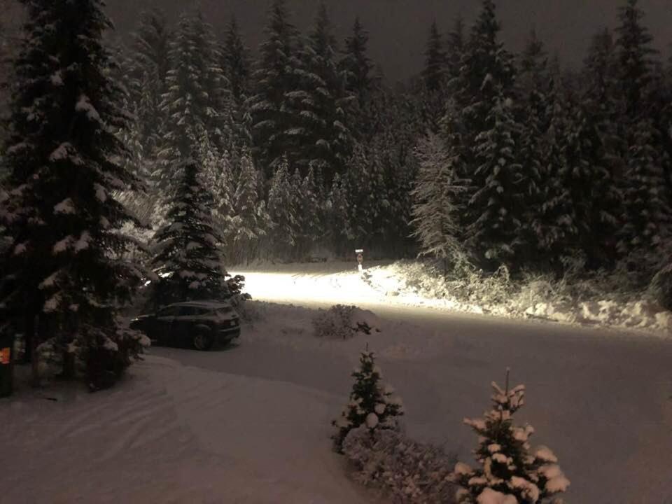 Powderhorn By Whistler Blackcomb Vacation Rentals المظهر الخارجي الصورة
