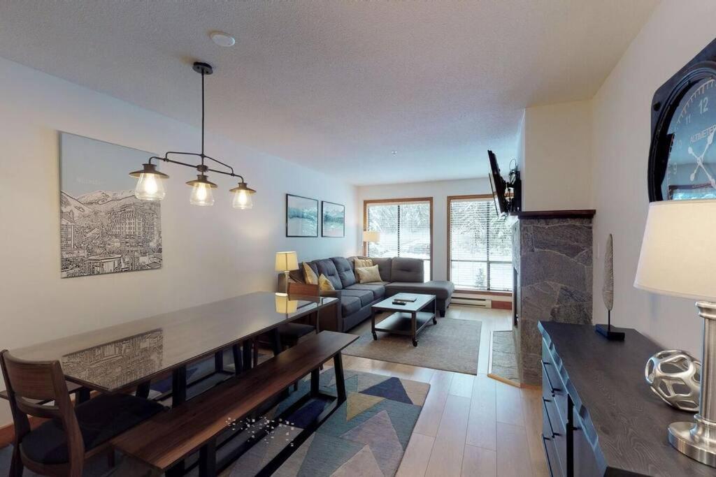 Powderhorn By Whistler Blackcomb Vacation Rentals المظهر الخارجي الصورة