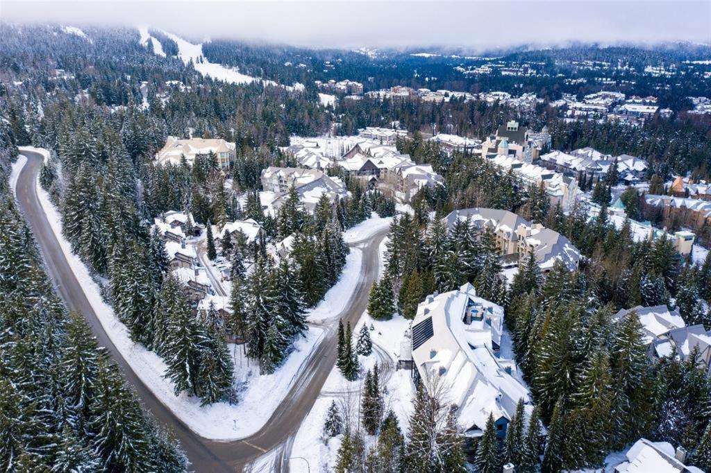 Powderhorn By Whistler Blackcomb Vacation Rentals المظهر الخارجي الصورة