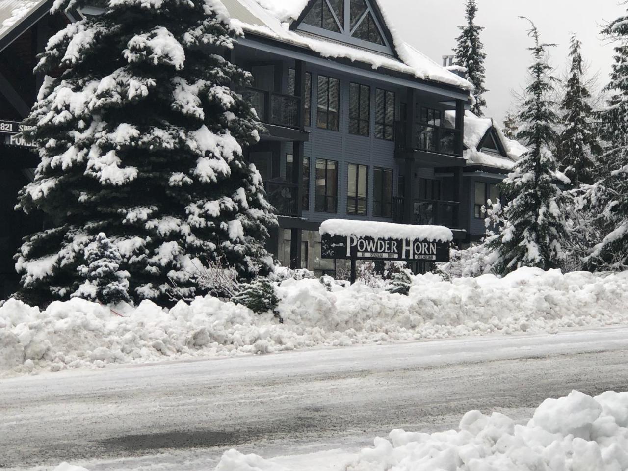 Powderhorn By Whistler Blackcomb Vacation Rentals المظهر الخارجي الصورة